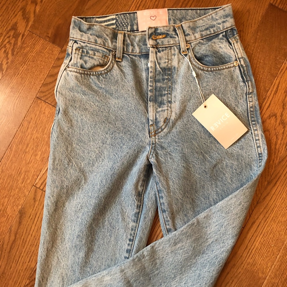 Revice Tommy wash Mom jeans